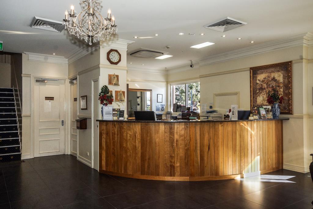Redearth Boutique Hotel Mount Isa Exterior foto