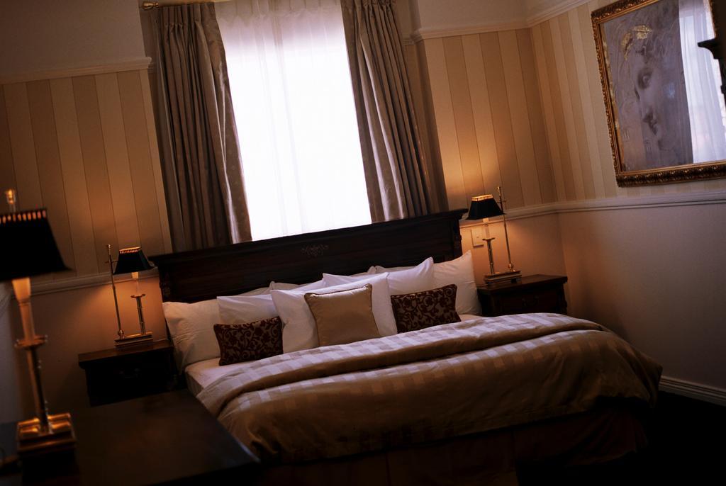Redearth Boutique Hotel Mount Isa Quarto foto